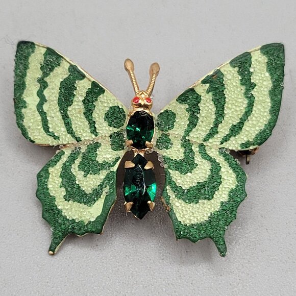 Vintage Sugared Enamel Green Butterfly Brooch Pin Rhinestone Body - Picture 1 of 2